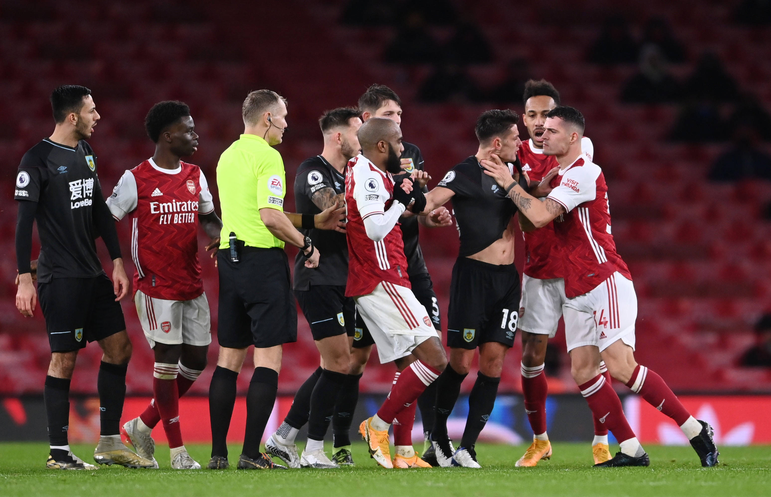 他用了近2 他用了近2